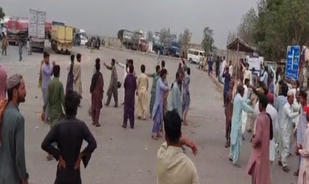 مبینہ پولیس مقابلہ