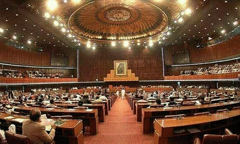 اہم قانون سازی کی تیاریاں مکمل؛ قومی اسمبلی کا اجلاس کل طلب