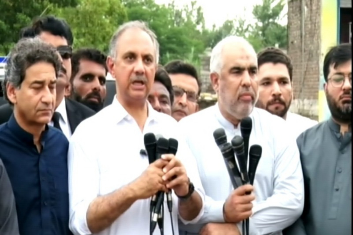عمر ایوب