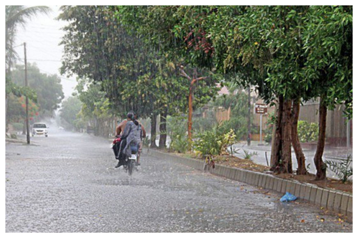 پاکستان اسٹاک ایکسچینج میں نیا ریکارڈ بن گیا ہنڈریڈ انڈیکس پہلی بار 1 لاکھ 49 ہزار کی سطح عبور کرگیا 1 ہزار سے زائد پوائنٹس کا اصافہ ہنڈریڈ انڈیکس پہلی بار 1 لاکھ 49 ہزار 367 پوائنٹس کی تاریخی سطح پر ٹریڈ ہورہا ہے