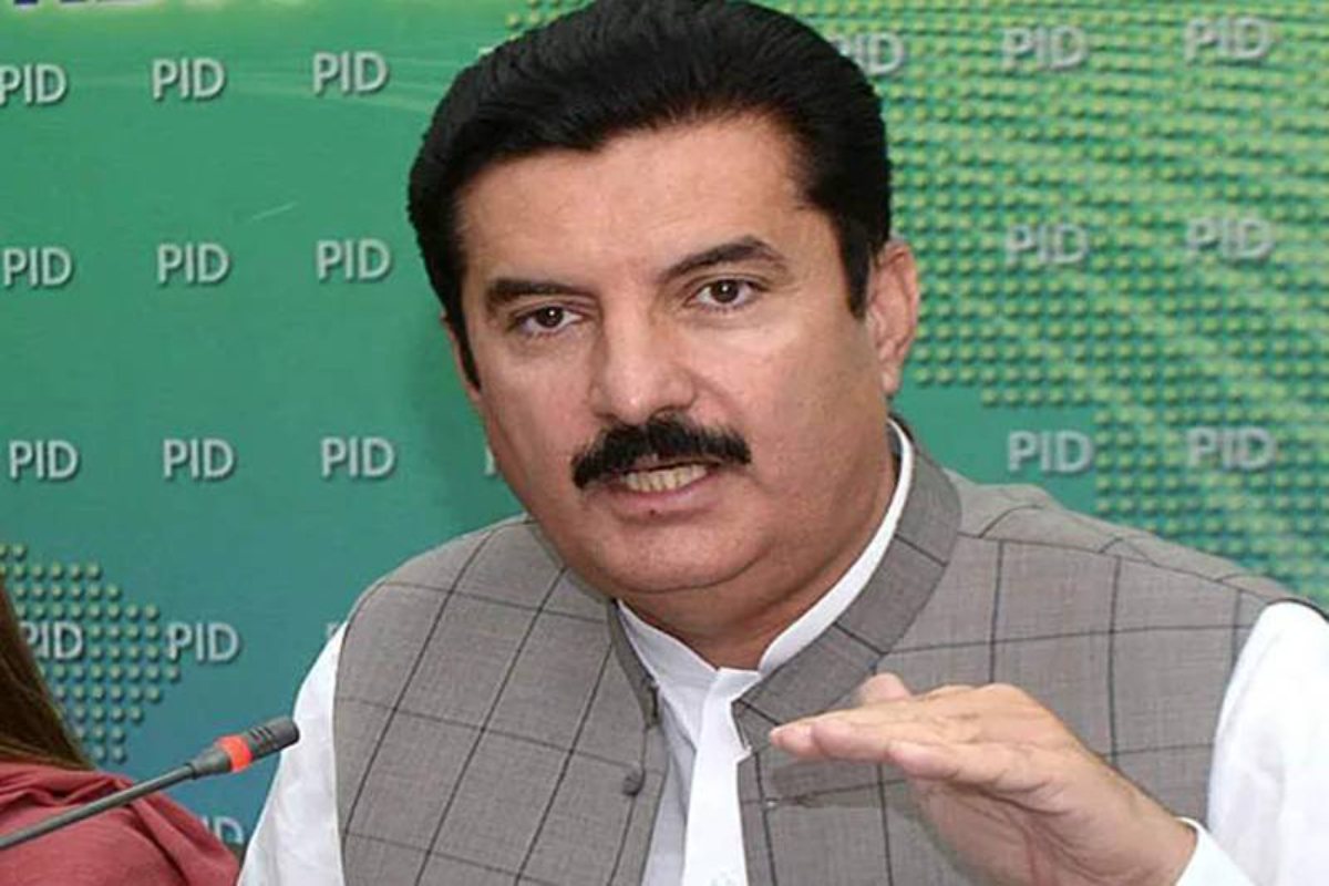 گورنر خیبرپختون خوا