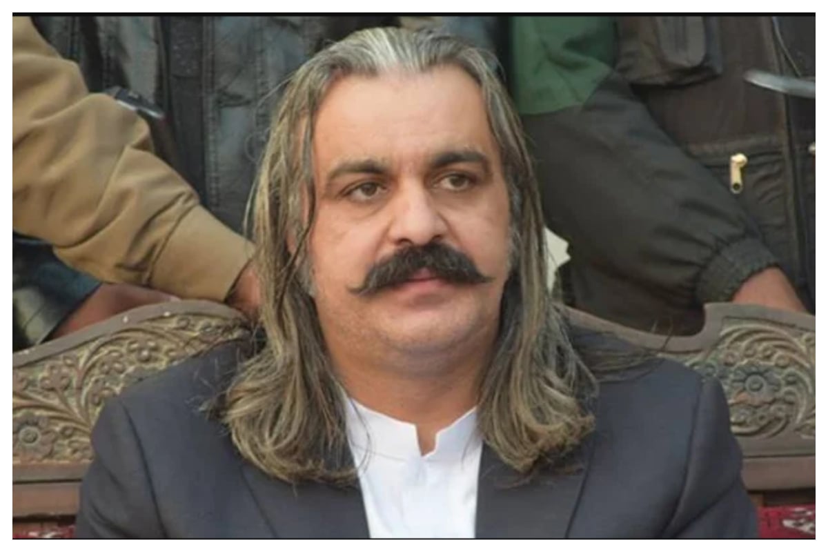 وزیراعلٰی کے پی