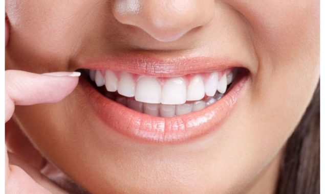 دانتوں کی صحت بڑھائیں، ان 4 پھلوں سے