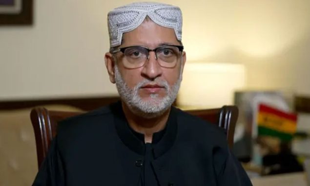 حکومت اور اپوزیشن مناتی رہ گئی؛ سردار اختر مینگل دبئی روانہ