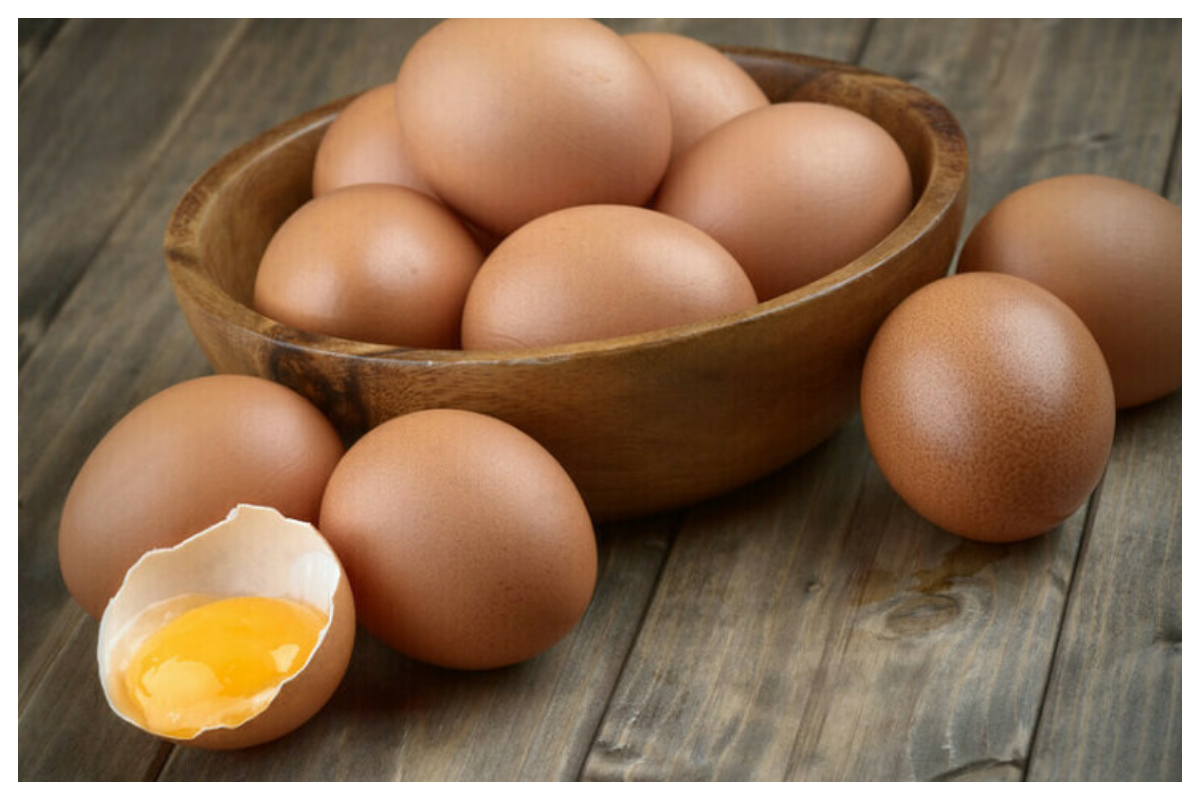 ایک میڈیکل اسٹوڈنٹ نے تجربہ کے لیے 28 دن میں سینکڑوں انڈے کھا لیے