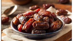 ناشتے میں کھجور کھانے کے ان 10 فوائد سے واقف ہیں؟