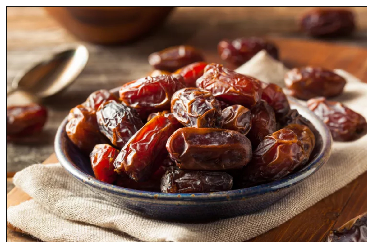 ناشتے میں کھجور کھانے کے ان 10 فوائد سے واقف ہیں؟