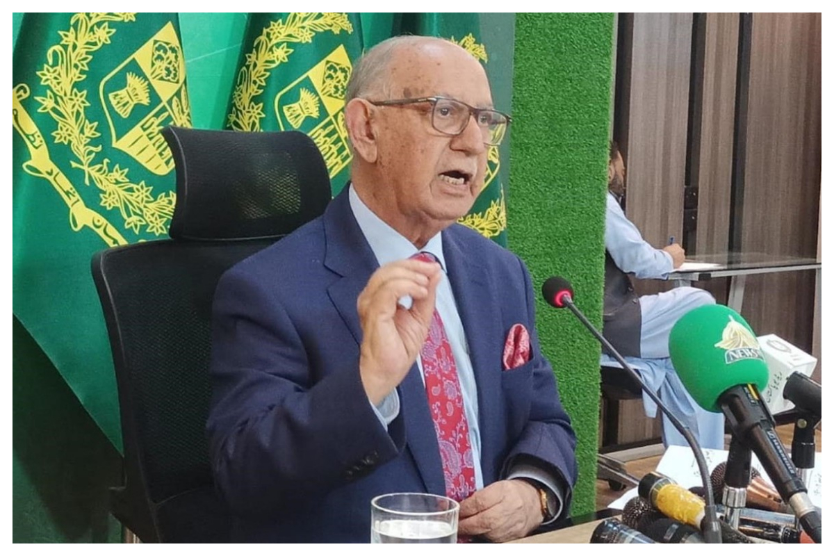 آئینی مسودہ تیار ہے، کابینہ نے منظور کرنا ہے، عرفان صدیقی