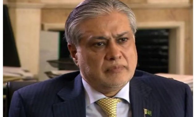 وزیر خارجہ محمد اسحاق ڈار سہ فریقی مذاکرات میں شرکت کیلئے کابل پہنچ گئے
