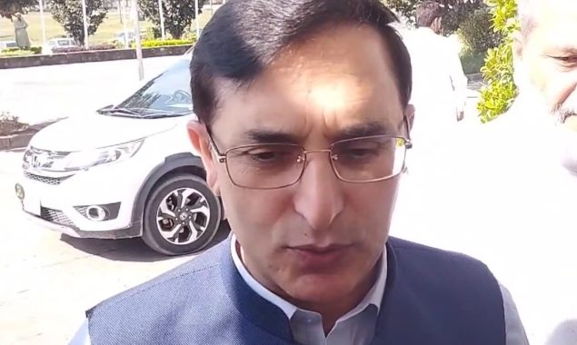 مذاکرات کے دروازے ہم نے نہیں حکومت نے بند کیے ہیں، بیرسٹر گوہر