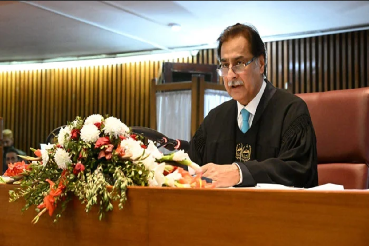 سردار ایاز صادق