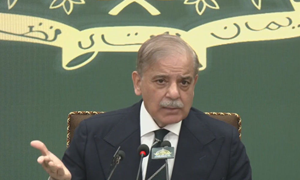 قومی سلامتی کا تعلق اکنامک سیکیورٹی سے ہے، ہمیں مل کر پاکستان کا تحفظ کرنا ہوگا، وزیراعظم