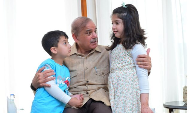 وزیراعظم کا بچوں کے حقوق، بہبود اور ترقی کیلئے پاکستان کے غیرمتزلزل عزم کا اعادہ