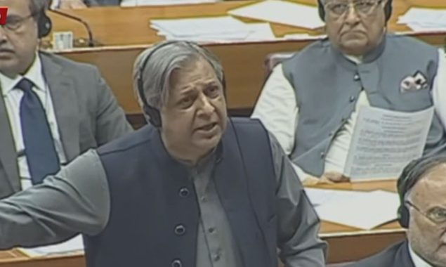 آرمی ایکٹ اور سپریم کورٹ میں ججز کی تعداد بڑھانے کا بل منظور