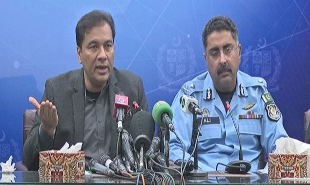 کمشنر اور آئی جی اسلام آباد کی پریس کانفرنس؛ امن و امان کی بحالی اور احتجاج پر ردعمل