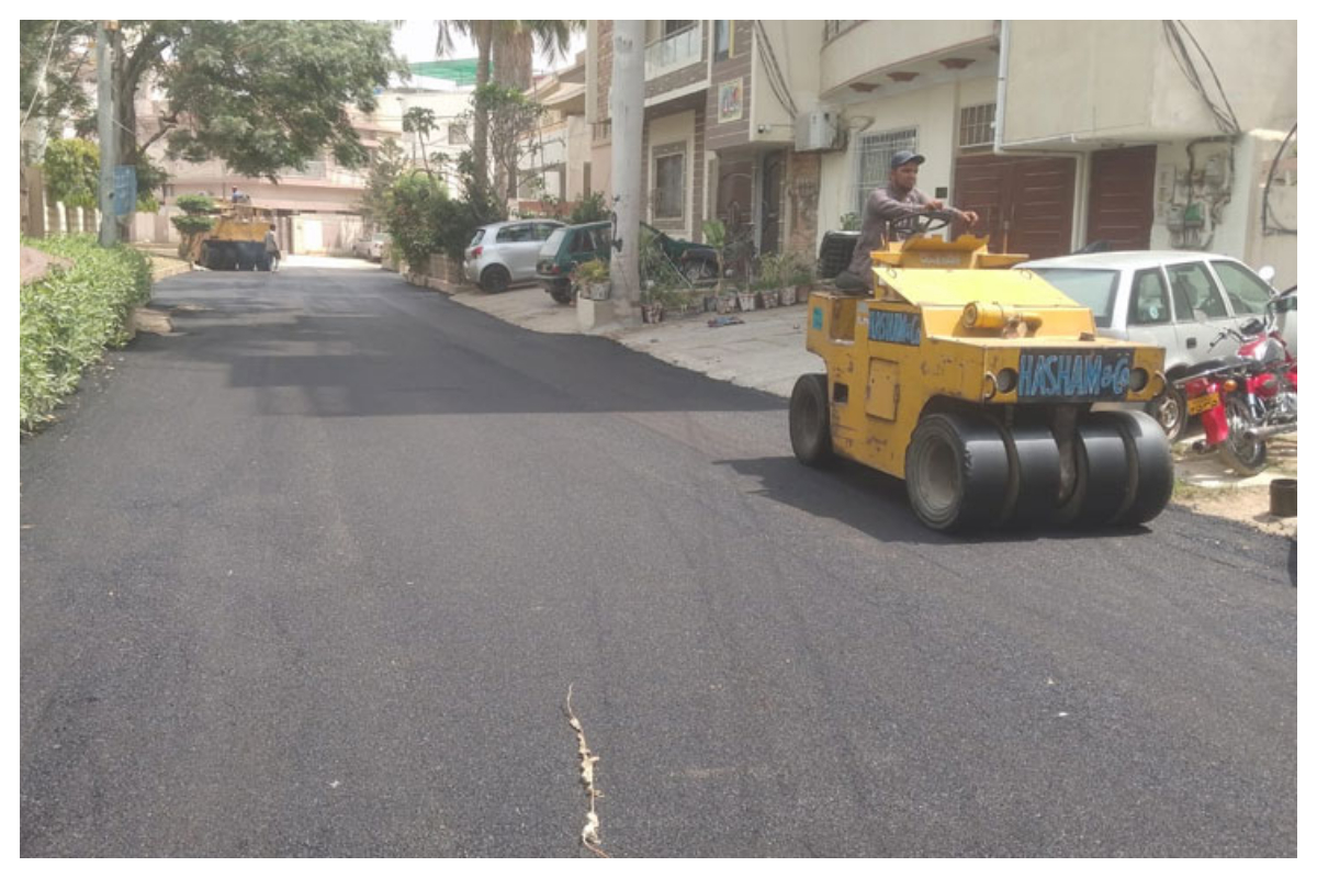 رواں مالی سال کے چار ماہ میں حکومت ترقیاتی منصوبوں پر صرف 81 ارب روپے خرچ کرسکی