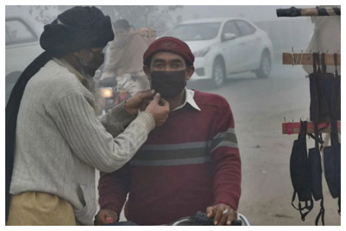 شہر قائد میں تیز ہواوں کا سلسلہ تھم گیا، موسم سرد اور خشک رہنے کا امکان