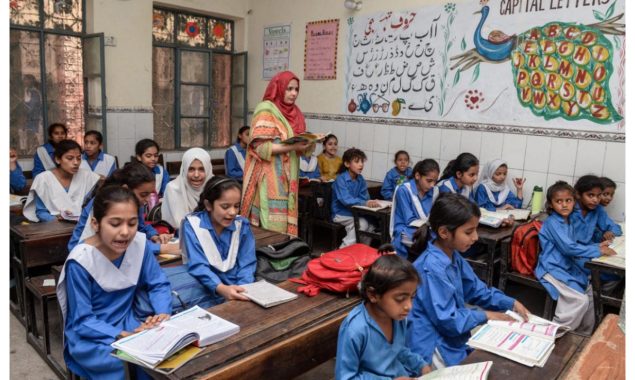 سندھ حکومت سندھ میں تین ہزار پرائمری اسکول کھولنے کا فیصلہ
