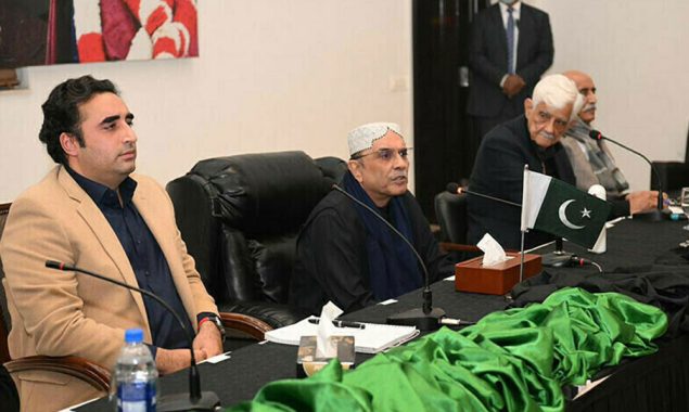 پی پی قیادت پر حکومت کی حمایت ترک کرنے کے لئے دباؤ
