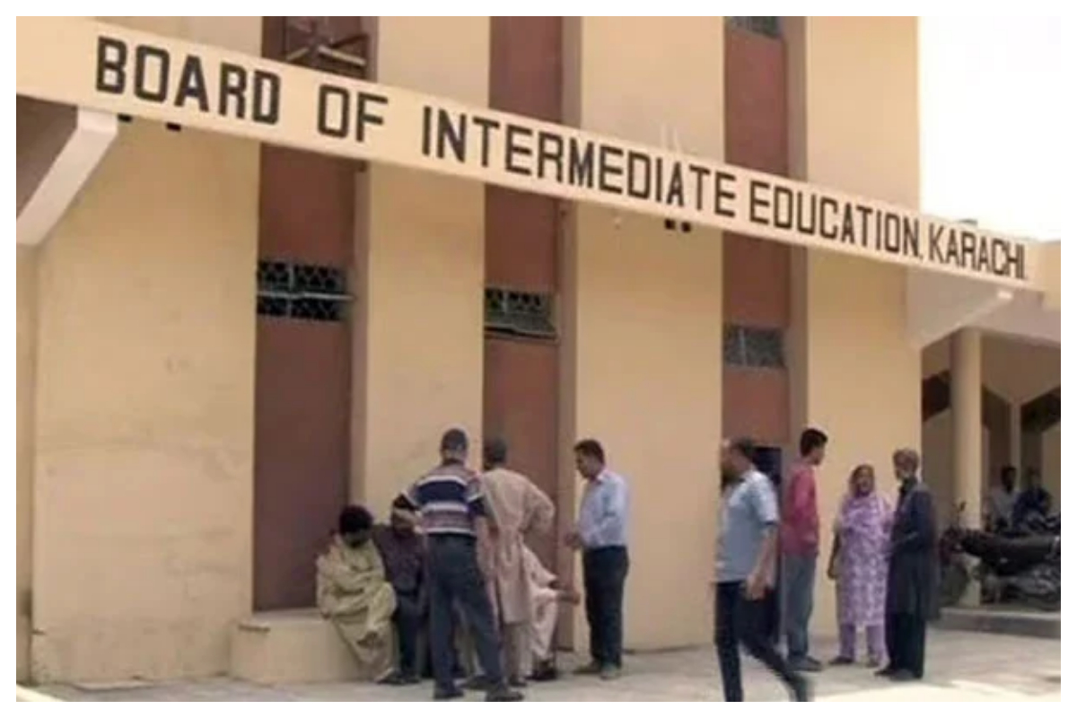 طلبہ جعلی سوشل میڈیا اکاؤنٹس سے دور رہیں، اعلیٰ ثانوی تعلیمی بورڈ