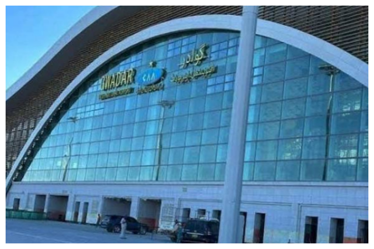 پی آئی اے کی گوادر انٹرنیشنل ایئر پورٹ سے پہلی بین الاقوامی پرواز مسقط روانہ