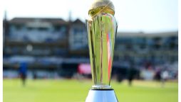 آئی سی سی چیمپینز ٹرافی ٹور مکمل کرنے کے بعد واپس لاہور پہنچ گئی