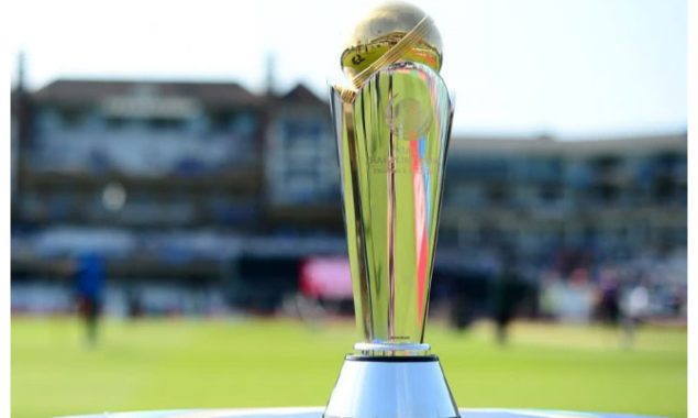 آئی سی سی چیمپینز ٹرافی ٹور مکمل کرنے کے بعد واپس لاہور پہنچ گئی