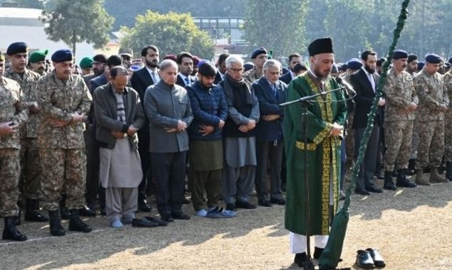 میر علی میں جام شہادت نوش کرنے والے میجر کی نماز جنازہ ادا؛ وزیر اعظم کی شرکت