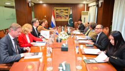 پاکستان اور نیدرلینڈز کا تجارتی، سرمایہ کاری اور ماحولیاتی تبدیلی پر روابط کو فروغ دینے کا عزم