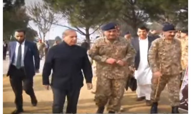 پاکستان بھارتی ریاستی ظلم وستم کیخلاف کشمیریوں کی حمایت جاری رکھےگا، آرمی چیف