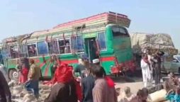 مظفر گڑھ: بس اور ٹرالر میں تصادم سے 6 افراد جاں بحق، 18 زخمی  