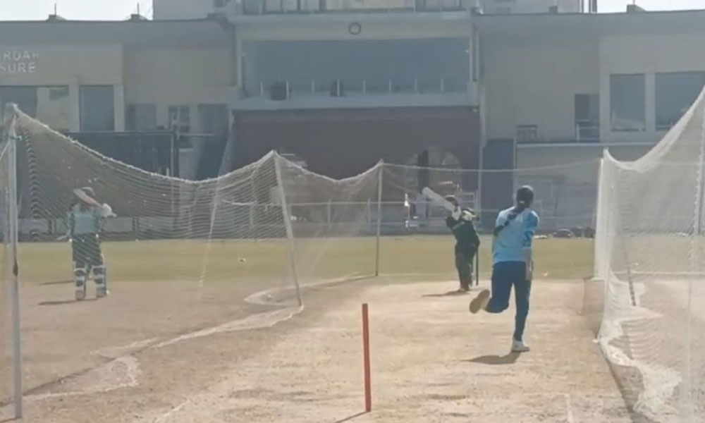 ویمنز کرکٹ ٹیم کا 4 گھنٹے طویل پریکٹس سیشن، کھلاڑیوں کو مختلف اسکلز کی ٹریننگ