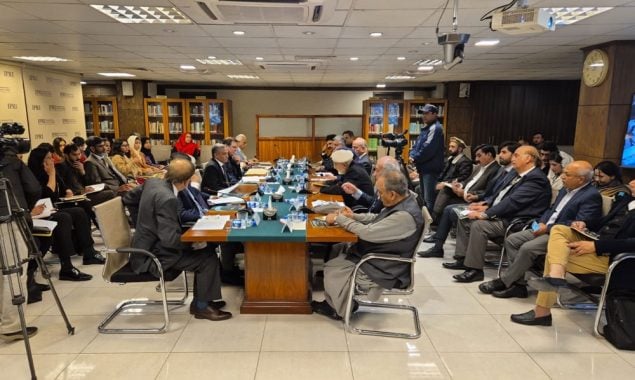 گول میز کانفرنس؛ نئے صوبے پاکستان کی قومی سلامتی اور معاشی استحکام کے لیے ناگزیر قرار