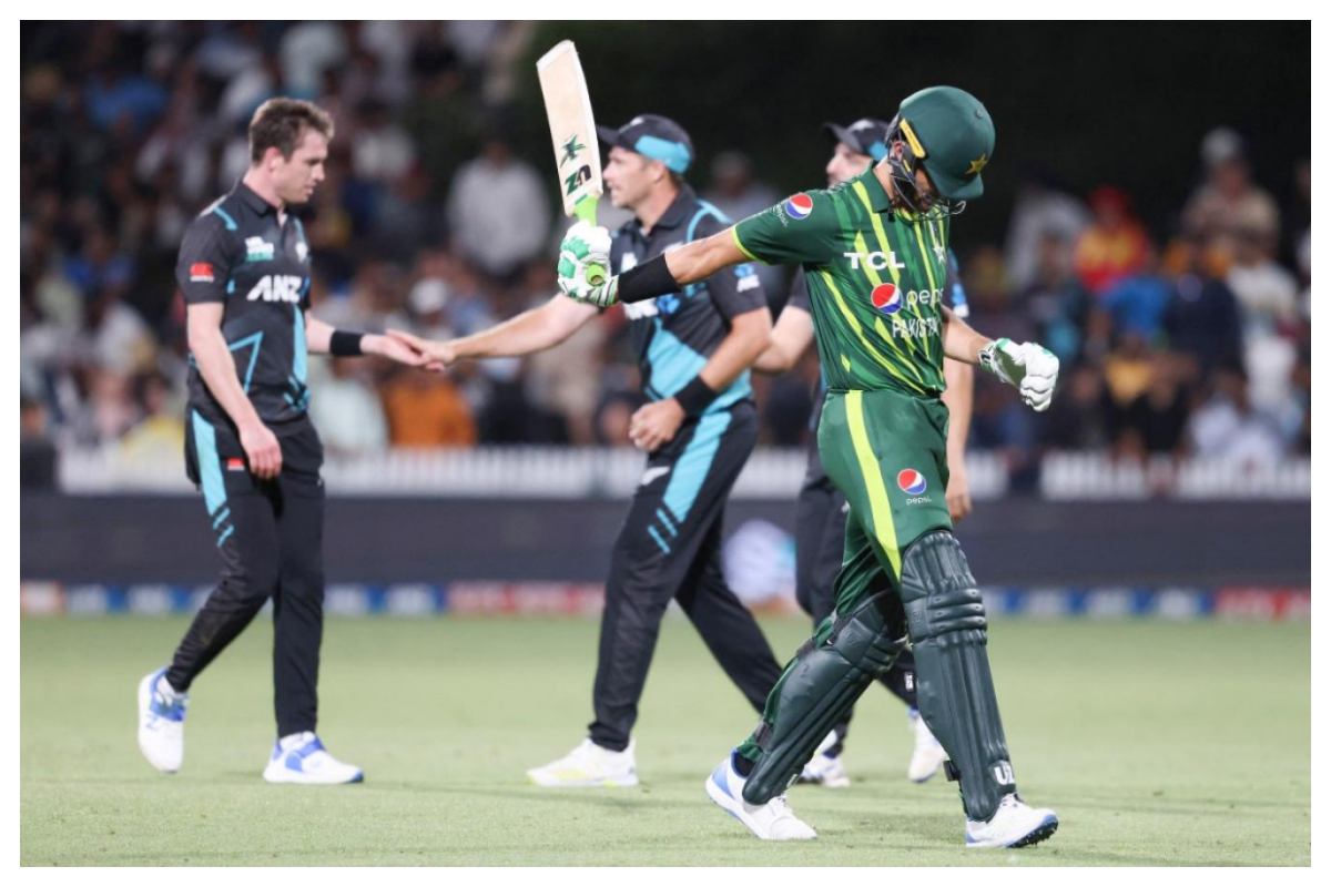 پاکستان کرکٹ ٹیم کا دورہ نیوزی لینڈ؛ نئے کھلاڑیوں کو موقع دینے کا فیصلہ