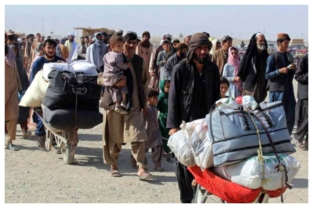 حکومت پاکستان کا غیر قانونی، غیر ملکی اور افغان سٹیزن کارڈ ہولڈرز کو واپس بھیجنے کا فیصلہ