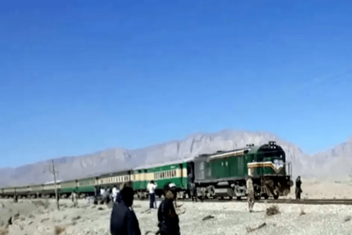 سانحہ جعفر ایکسپریس کے دوران جعلی خبروں اور منفی پروپیگنڈے کے تباہ کن اثرات، تحقیقاتی رپورٹ جاری