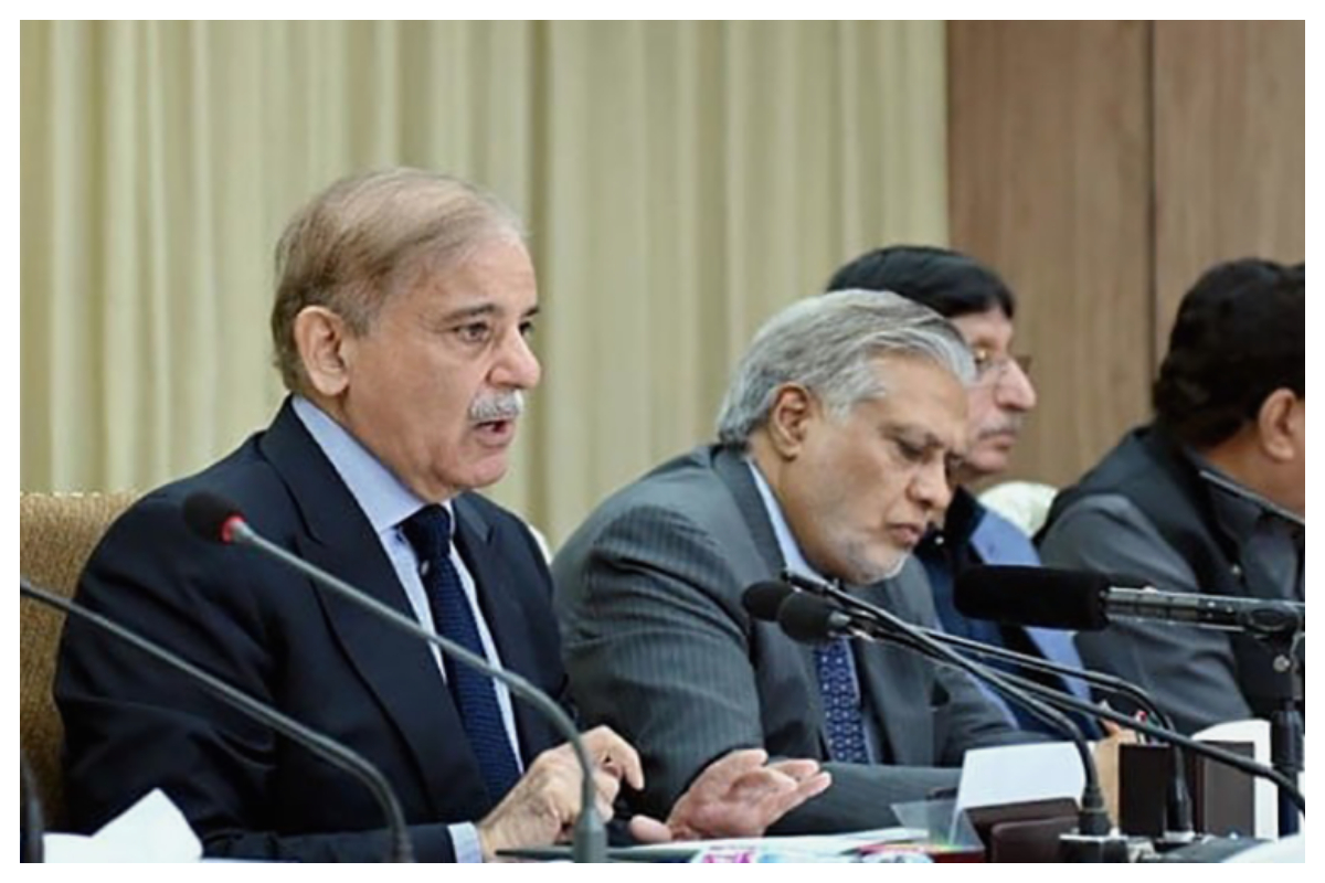 حکومت کا پورٹ قاسم اتھارٹی کی قیمتی زمین کے اسکینڈل کی تحقیقات کا فیصلہ