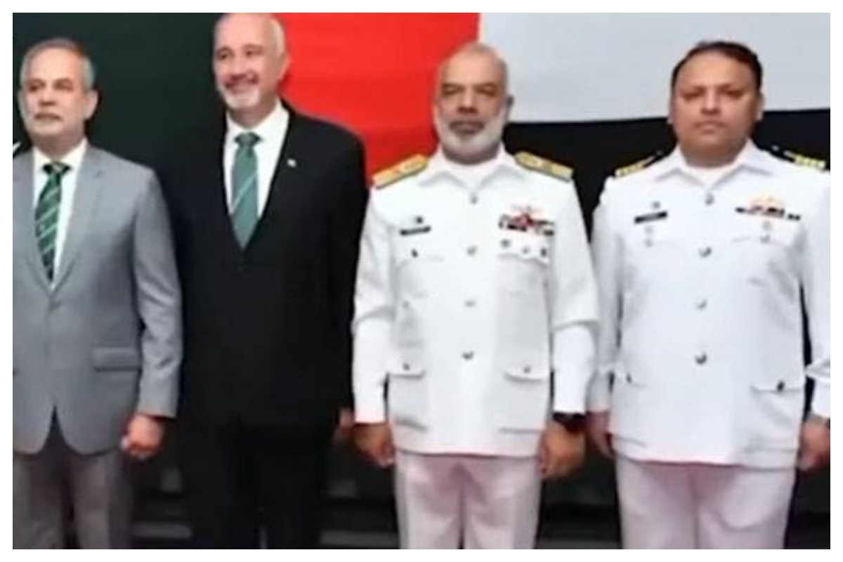 پاک بحریہ کے جہاز یرموک کی امارات میں عالمی دفاعی، بحری نمائشوں میں شرکت