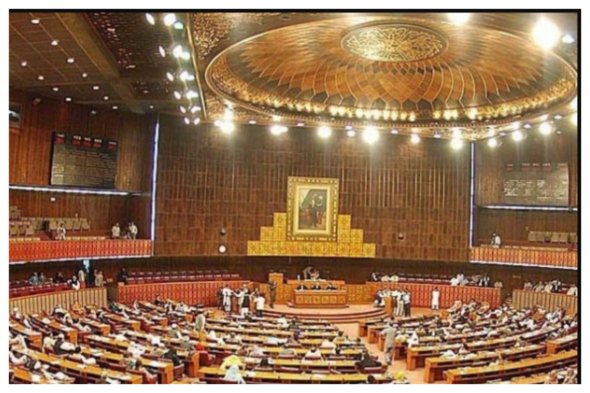 پارلیمانی قومی سلامتی کمیٹی کا اجلاس رواں ہفتے بلانے پر وزیراعظم کی مشاورت