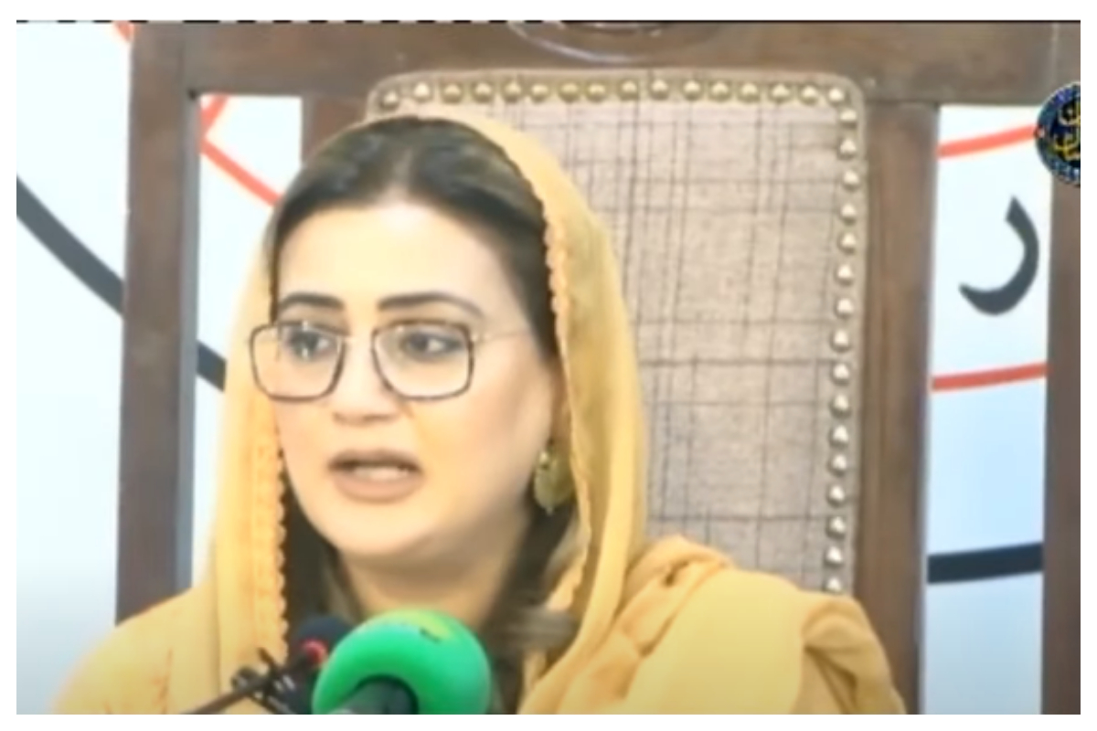 بانی پی ٹی آئی خودکو پاکستان سے بڑھ کر سمجھتے ہیں، عظمیٰ بخاری
