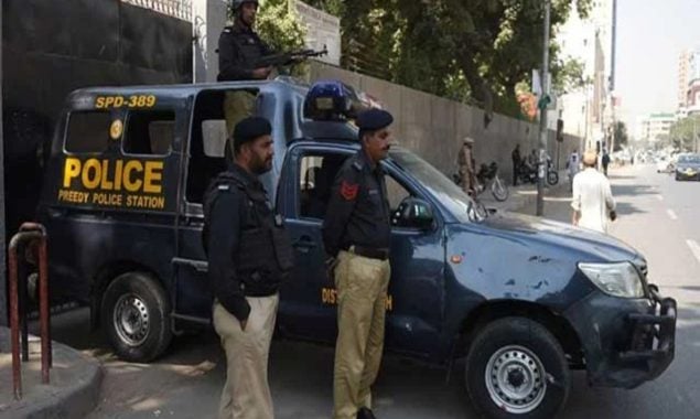 لاڑکانہ: پولیس کی مبینہ ڈرون کارروائی میں ضعیف العمر میاں بیوی جاں بحق، 7 زخمی