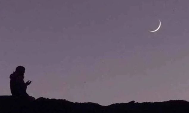سعودی عرب میں چاند نظر آگیا، عید الفطر کل ہوگی