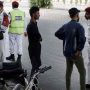 کراچی میں ٹریفک قوانین کی خلاف ورزی کرنے والوں کے خلاف کریک ڈاؤن