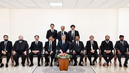 ملتان اور جھنگ کی ڈسٹرکٹ بار ایسوسی ایشنز کے وفد کی چیف جسٹس پاکستان سے ملاقات