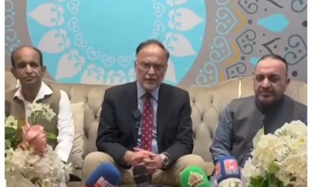 ہم 2035 تک پاکستان کو ایک کھرب ڈالر کی معیشت بنانے کا عزم رکھتے ہیں، احسن اقبال