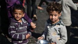 اسرائیلی فوج کے حملوں کے بعد غزہ میں امدادی سرگرمیاں معطل کردی گئیں