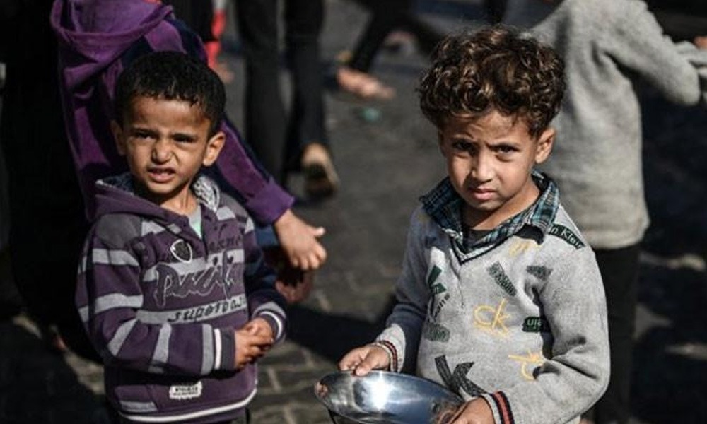 اسرائیلی فوج کے حملوں کے بعد غزہ میں امدادی سرگرمیاں معطل کردی گئیں