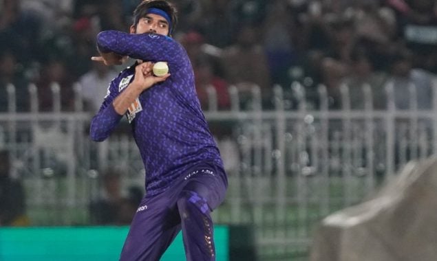 پی ایس ایل 10: عثمان طارق کے بولنگ ایکشن پر سوالات اٹھنے لگے