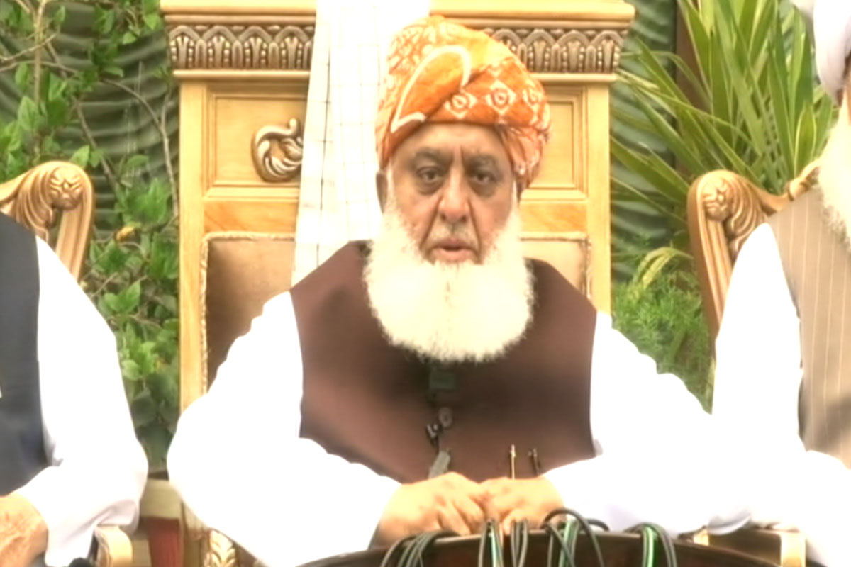 ڈاکٹر کی ہدایت پر یہ تمام معائنے کیے گئے تاکہ مکمل تشخیص ممکن بنائی جا سکے