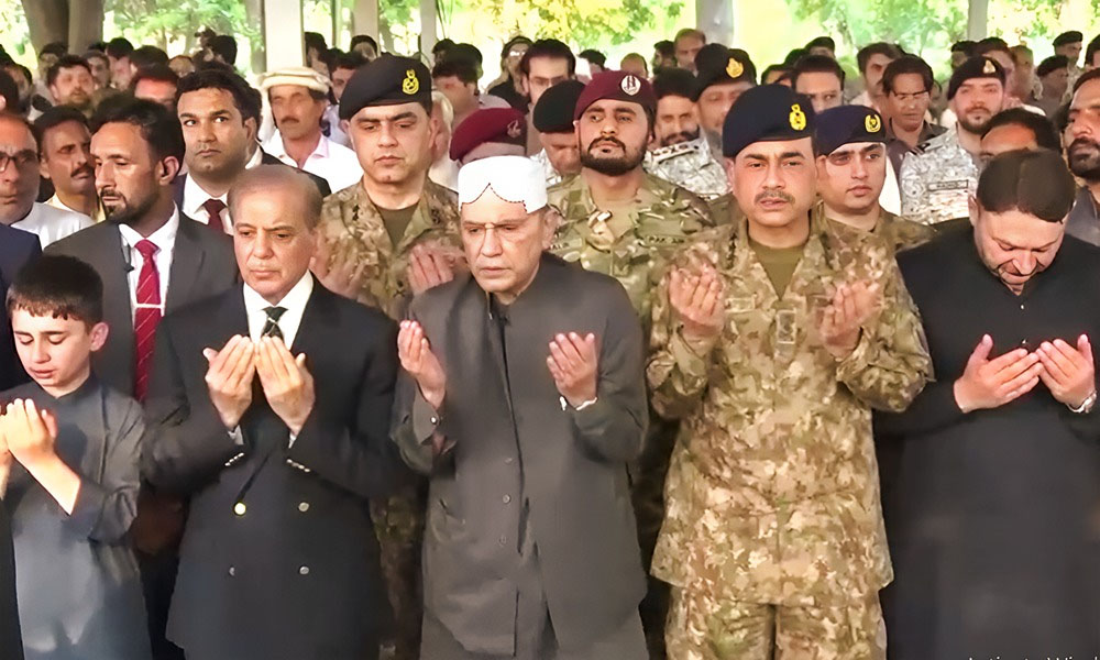 بھارتی جارحیت میں شہید ہونے والے 7 سالہ ارتضیٰ عباس رضوی لیفٹیننٹ کرنل ظہیر عباس طوری کے صاحبزادے تھے